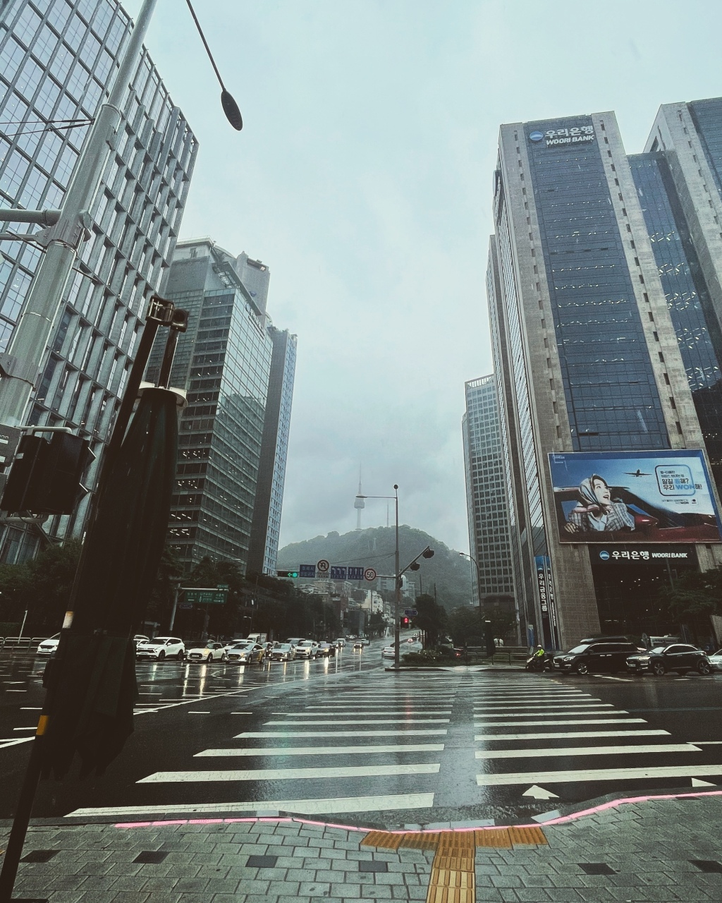 Day 1: Hello, Myeongdong + Brunch + Shinsegae + Gwangjang Market: A “Do Nothing Day”